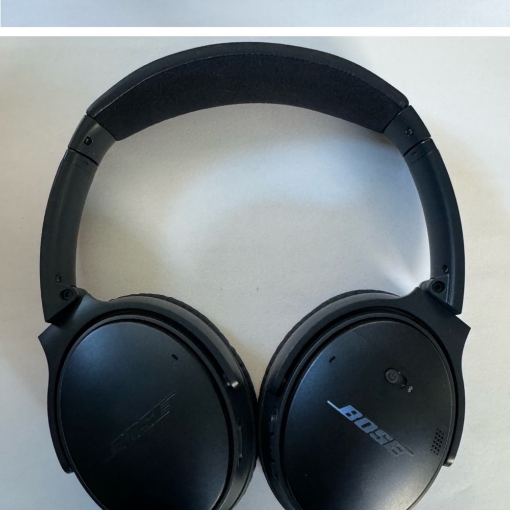 Bose Quiet Comfort Noise Cancelling Headphones